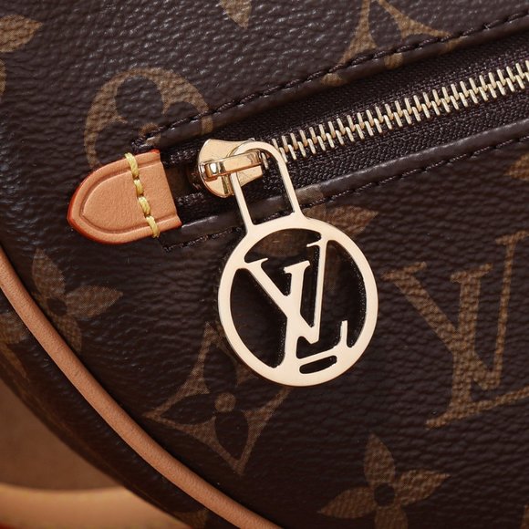 Louis Vuitton LOOP bag - Picture 4 of 9